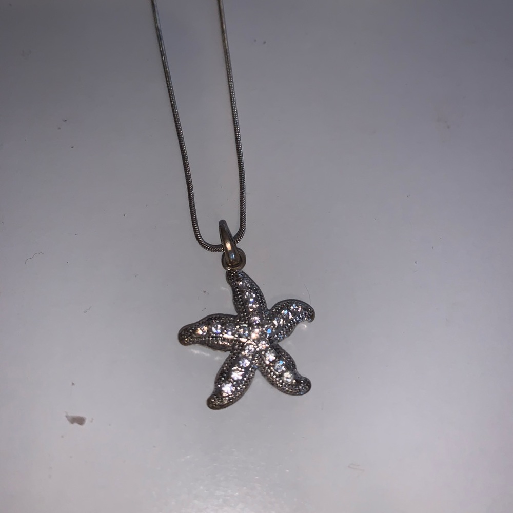 STAR FISH NECKLACE🎉